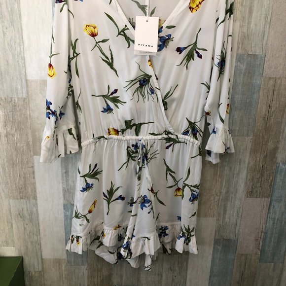 Piyama Harper Feminine Cottagecore Romper - NWT's - Picture 7 of 13